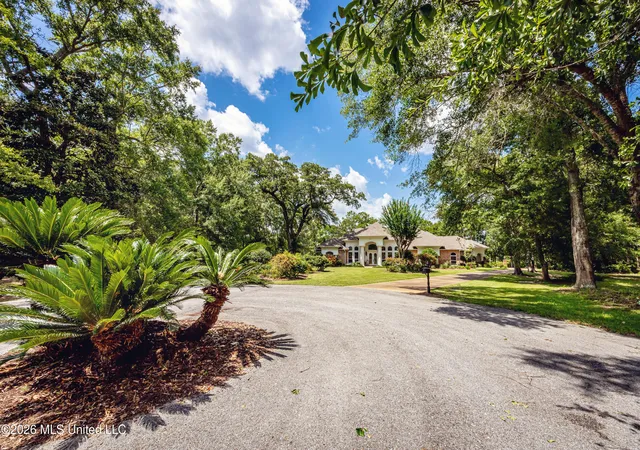 Photo 3 of Single family home for sale at 2408 Olde Oak Pointe, Ocean Springs, MS 39564 | MLS# 4157186 | Listing updated on 2026-09-28