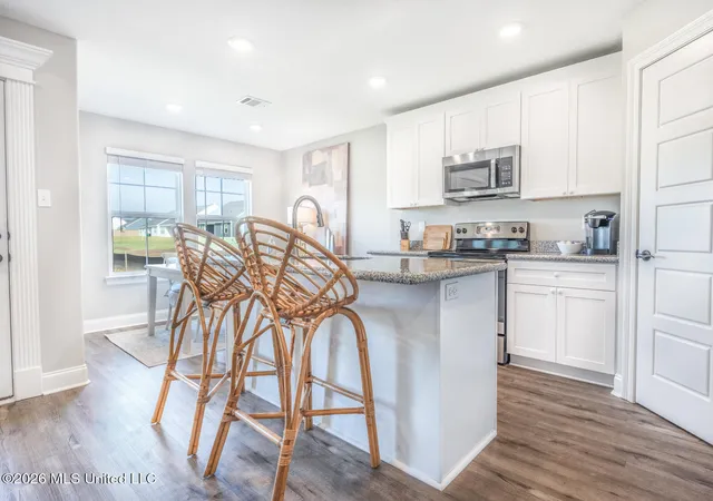 4th image of 13541 Garland Rd, Ocean Springs, MS 39564 | MLS# 4155737