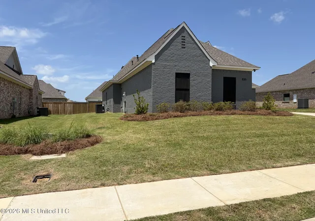 Photo 3 of Single family home for sale at 836 Glenwild Cir, Canton, MS 39046 | MLS# 4155754 | Listing updated on 2026-08-19