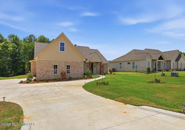 Photo 3 of Single family home for sale at 189 Kennedy Farm Pkwy, Brandon, MS 39042 | MLS# 4155844 | Listing updated on 2026-08-24