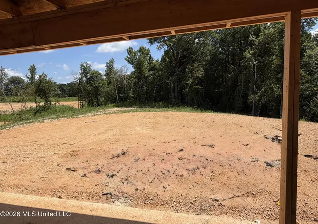 Photo 2 of Single family home for sale at 1128 Crews Ln, Crystal Springs, MS 39059 | MLS# 4156014 | Listing updated on 2026-08-17