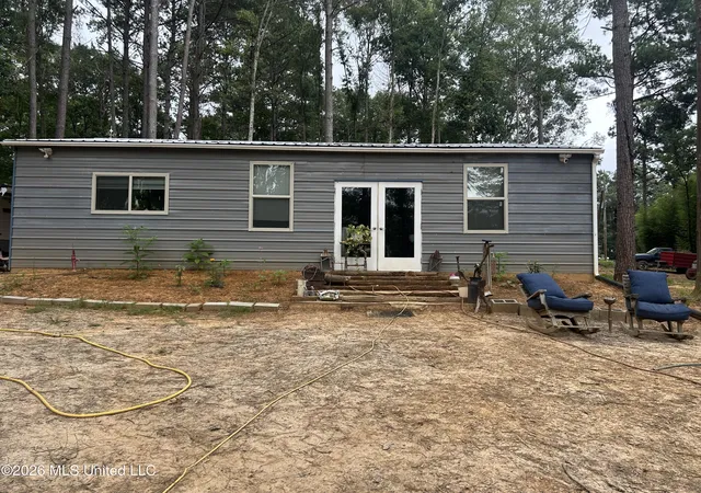 Single family home for sale at 211 Clark Cemetery Rd, Laurel, MS 39443 | MLS# 4155951