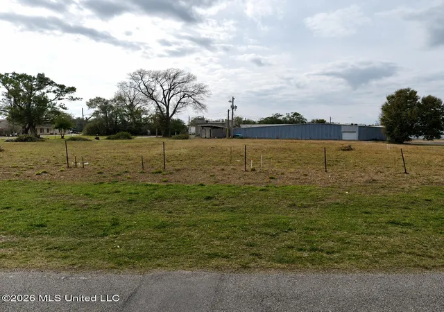 Photo 3 of Land for sale at 2309 24th Avenue, Gulfport, MS 39501 | MLS# 4155775 | Listing updated on 2026-09-14