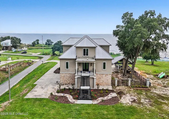 1st image of 1816 Seashore Ave, Ocean Springs, MS 39564 | MLS# 4155815