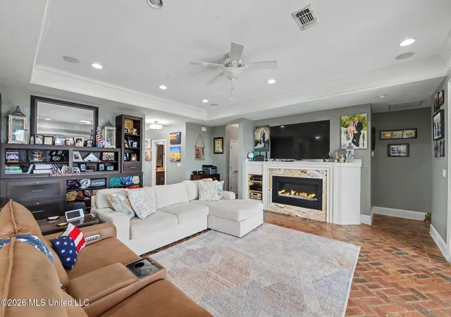 image of 1816 Seashore Ave, Ocean Springs, MS 39564 | MLS# 4155815