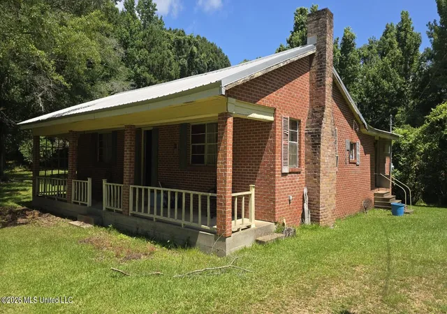 Homes for sale in Brookhaven, MS | 3995 Choctaw Rd, Brookhaven, MS 39601 | MLS# 4155859