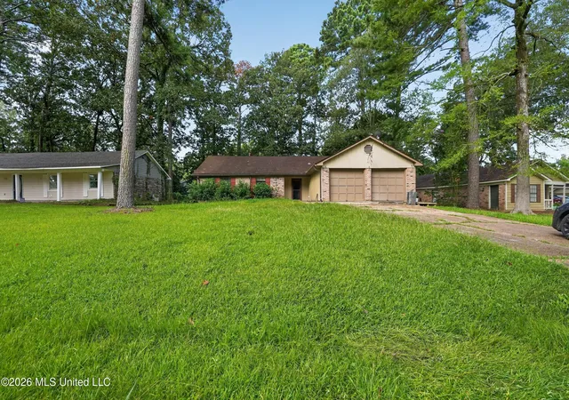 Photo 1 of Single family home for sale at 406 Shenandoah Rd, Brandon, MS 39047 | MLS# 4156761 | Listing updated on 2026-10-02