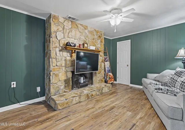 4th image of 101 Fore St, Gulfport, MS 39503 | MLS# 4155873