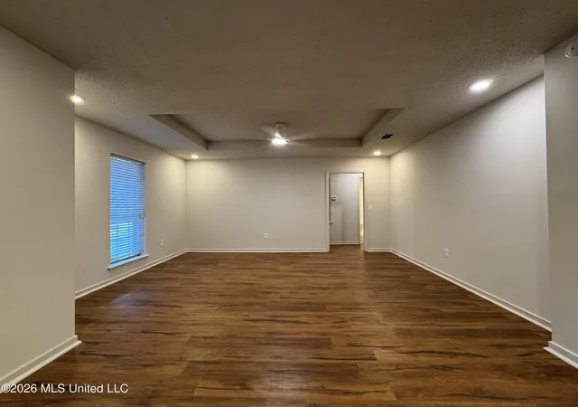 Photo 4 of Sale Pending at 1660 Ravenwood Ln, Pearl, MS 39208 | MLS# 4155935 | Listing updated on 2026-10-08