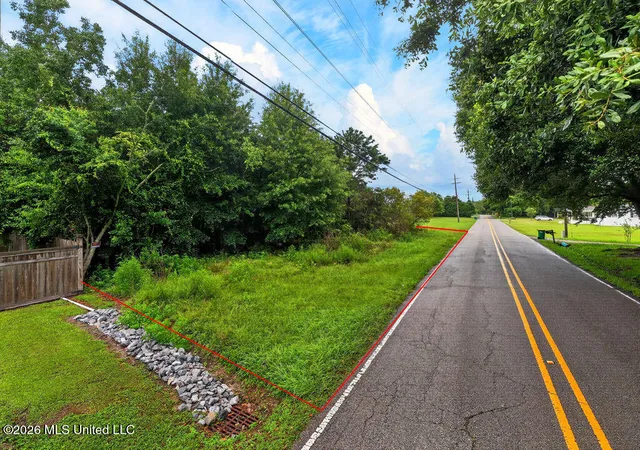 Homes for sale in Ocean Springs, MS | 8008 Pointe Aux Chenes Rd, Ocean Springs, MS 39564 | MLS# 4155877