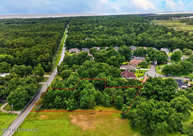 Homes for sale in Ocean Springs, MS | 8008 Pointe Aux Chenes Rd, Ocean Springs, MS 39564 | MLS# 4155877