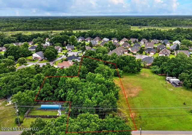Homes for sale in Ocean Springs, MS | 8008 Pointe Aux Chenes Rd, Ocean Springs, MS 39564 | MLS# 4155877