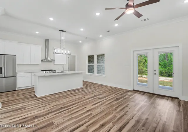 Photo 3 of Single family home for sale at 14955 Longwood Ln, Gulfport, MS 39503 | MLS# 4155949 | Listing updated on 2026-09-16
