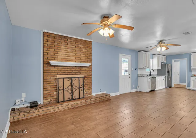 Photo 4 of Sale Pending at 331 Big Lake Rd, Biloxi, MS 39531 | MLS# 4155892 | Listing updated on 2026-08-07