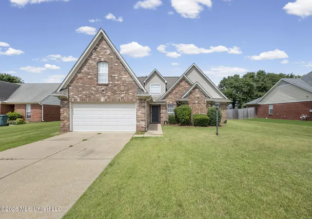 Photo 3 of Single family home for sale at 5681 Carter Dr, Southaven, MS 38672 | MLS# 4156118 | Listing updated on 2026-08-17