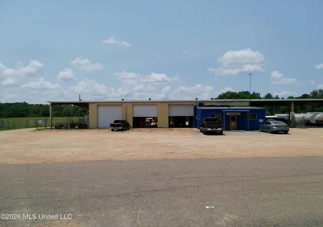 20th image of 1645 Coy Ave, Wiggins, MS 39577 | MLS# 4157441