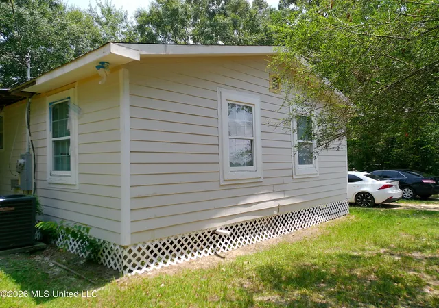 Photo 3 of Single family home for sale at 1645 Coy Ave, Wiggins, MS 39577 | MLS# 4157441 | Listing updated on 2026-08-19