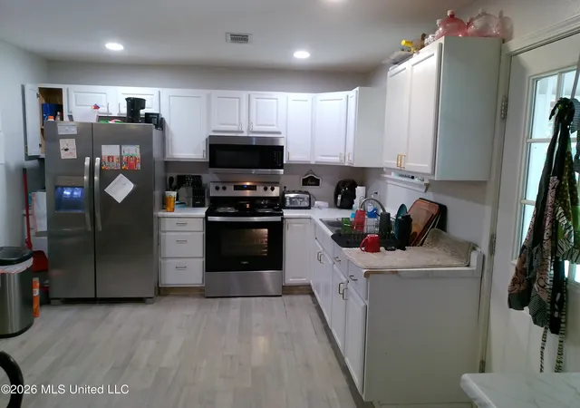 Photo 3 of Single family home for sale at 1645 Coy Ave, Wiggins, MS 39577 | MLS# 4157441 | Listing updated on 2026-08-19