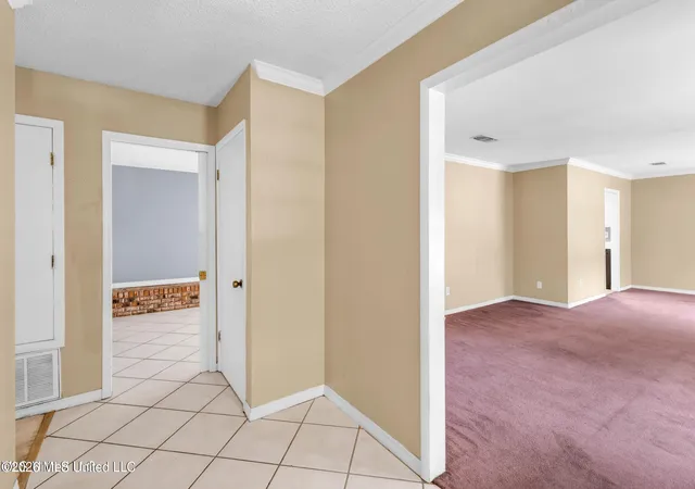 Photo 4 of Sale Pending at 2530 Old Bay Rd, Biloxi, MS 39531 | MLS# 4155965 | Listing updated on 2026-09-13