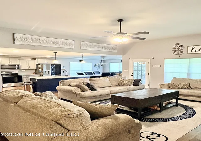 Photo 4 of Single family home for sale at 187 Magnolia Hts Dr, Hernando, MS 38632 | MLS# 4156295 | Listing updated on 2026-07-18