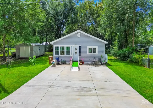 Photo 1 of Single family home for sale at 8145 Jack Graves Rd, Biloxi, MS 39532 | MLS# 4156435 | Listing updated on 2026-09-09