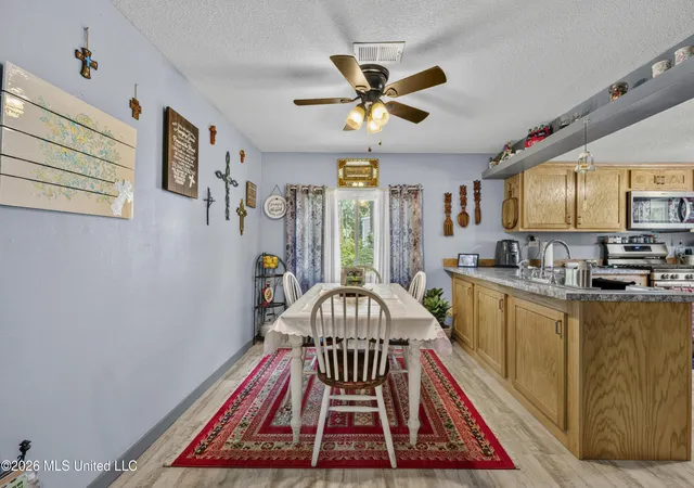 Photo 3 of Single family home for sale at 8145 Jack Graves Rd, Biloxi, MS 39532 | MLS# 4156435 | Listing updated on 2026-09-09