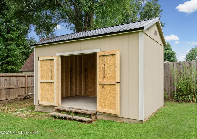 Photo 2 of Single family home for sale at 5402 Peach Trl Dr, Southaven, MS 38671 | MLS# 4156134 | Listing updated on 2026-09-01