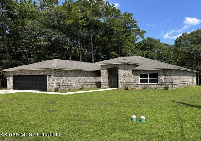 Photo 1 of Single family home for sale at 8904 Boxwood Ln, Gautier, MS 39553 | MLS# 4156348 | Listing updated on 2026-08-31