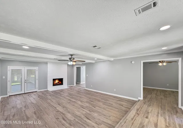 Photo 4 of Single family home for sale at 200 Poplar Dr, Brandon, MS 39047 | MLS# 4156171 | Listing updated on 2026-09-11
