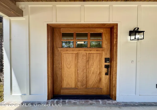 Photo 3 of Single family home for sale at 721 Anchor Lake Rd, Carriere, MS 39426 | MLS# 4156028 | Listing updated on 2026-07-16