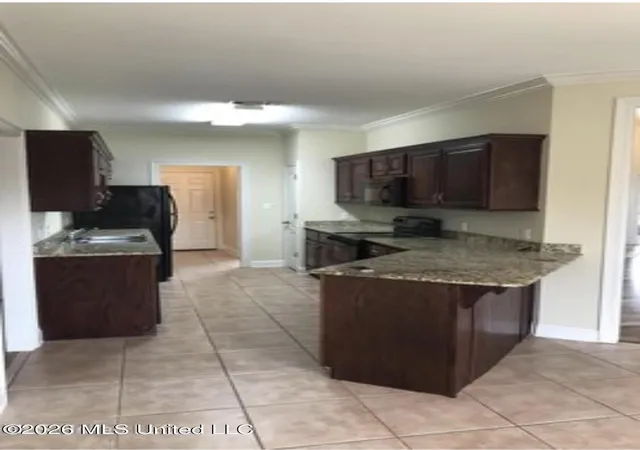 Photo 3 of Single family home for sale at 6805 Dickens Way Dr, Ocean Springs, MS 39564 | MLS# 4156133 | Listing updated on 2026-09-15