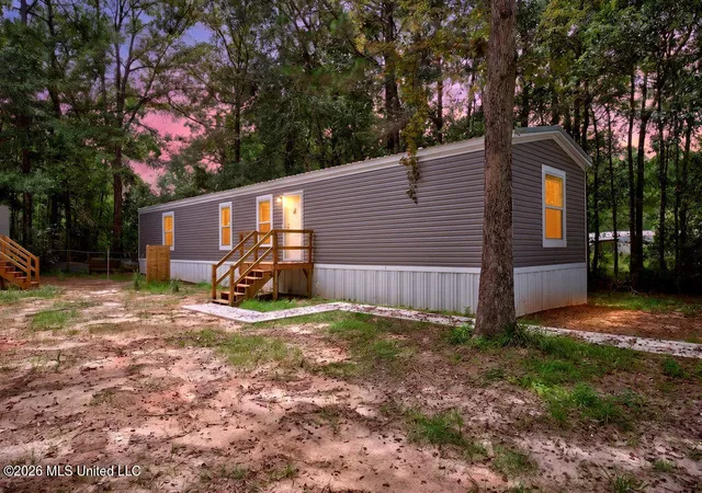 Photo 2 of Single family home for sale at 7737 Narcissus Dr, Gautier, MS 39553 | MLS# 4156131 | Listing updated on 2026-07-28
