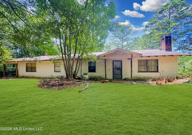 Photo 1 of Single family home for sale at 585 Carson Bunkerhill Rd, Carson, MS 39427 | MLS# 4156069 | Listing updated on 2026-07-16