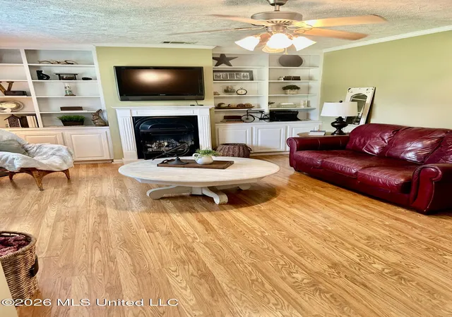Photo 4 of Single family home for sale at 510 Lee St, Magnolia, MS 39652 | MLS# 4156085 | Listing updated on 2026-09-25