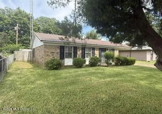2nd image of 2004 Canary Ln, Clarksdale, MS 38614 | MLS# 4156101