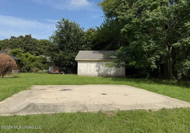 Photo 4 of Sale Pending at 534 N Forest Dr, Gulfport, MS 39507 | MLS# 4156090 | Listing updated on 2026-09-02