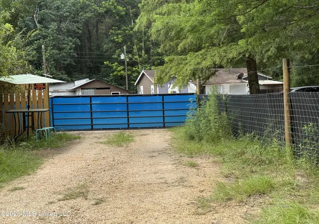 Photo 2 of Single family home for sale at 488 Dykes Rd, Prentiss, MS 39474 | MLS# 4156146 | Listing updated on 2026-08-20