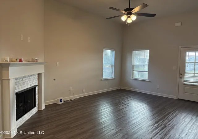Photo 2 of Single family home for sale at 8616 Hayes Dr, Southaven, MS 38672 | MLS# 4156249 | Listing updated on 2026-07-17