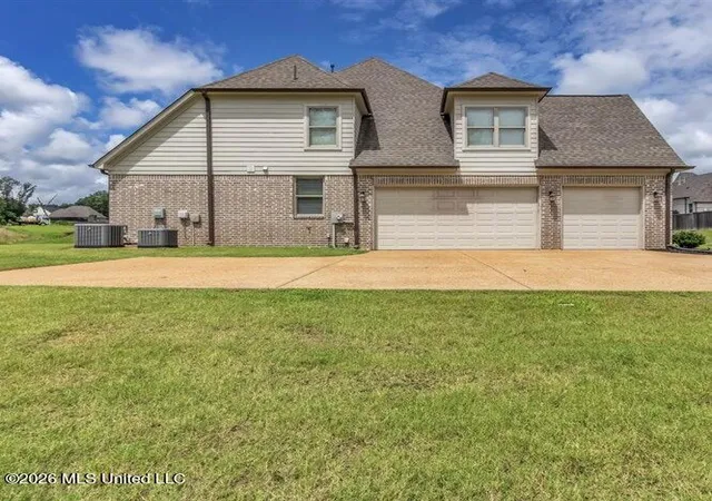 Photo 3 of Single family home for sale at 9963 Cypress Willow Cvs, Olive Branch, MS 38654 | MLS# 4156449 | Listing updated on 2026-09-14