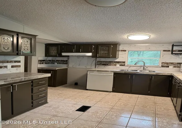 Photo 4 of Sale Pending at 88 Embry Rd, Byhalia, MS 38611 | MLS# 4156189 | Listing updated on 2026-08-02