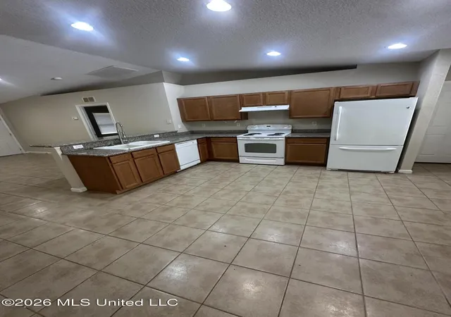 Photo 3 of Single family home for sale at 6095 W Carroll St, Bay Saint Louis, MS 39520 | MLS# 4156260 | Listing updated on 2026-09-22