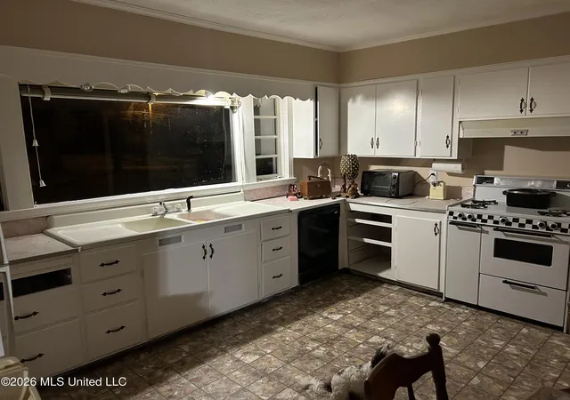 Photo 4 of Single family home for sale at 306 S Main St, Mendenhall, MS 39114 | MLS# 4156139 | Listing updated on 2026-08-24