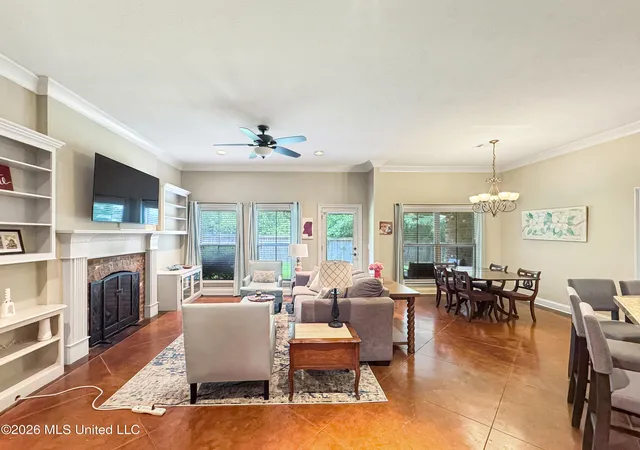 Photo 3 of Sale Pending at 889 Willow Grande Cir, Brandon, MS 39047 | MLS# 4156801 | Listing updated on 2026-09-05