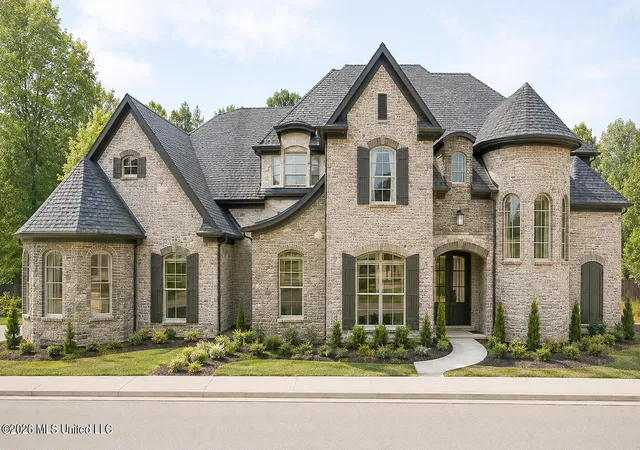 Photo 1 of Single family home for sale at 349 Poplar Ln, Holly Springs, MS 38635 | MLS# 4157009 | Listing updated on 2026-10-12