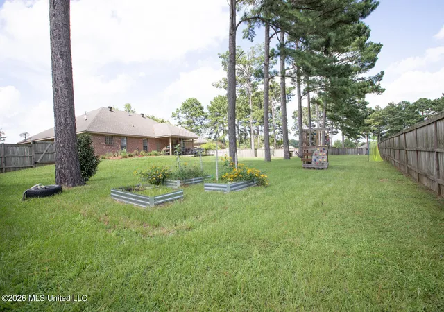 Photo 3 of Single family home for sale at 106 Avery Ct, Madison, MS 39110 | MLS# 4156154 | Listing updated on 2026-09-16