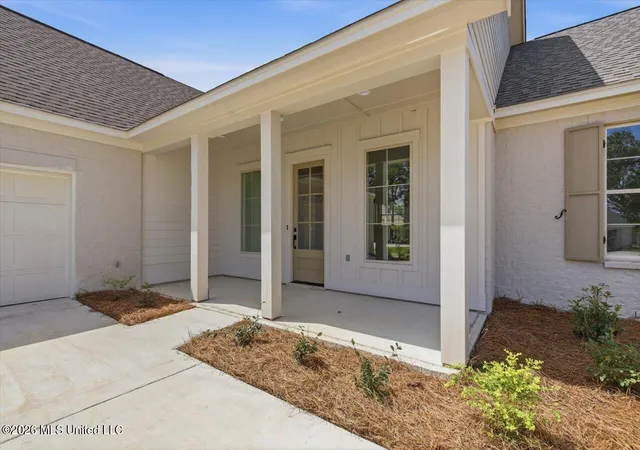 Photo 4 of Single family home for sale at 203 Benners Ln, Madison, MS 39110 | MLS# 4156258 | Listing updated on 2026-07-27