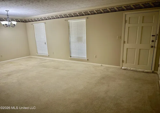 Photo 4 of Single family home for sale at 321 Sharon Hills Dr, Jackson, MS 39212 | MLS# 4156213 | Listing updated on 2026-08-25