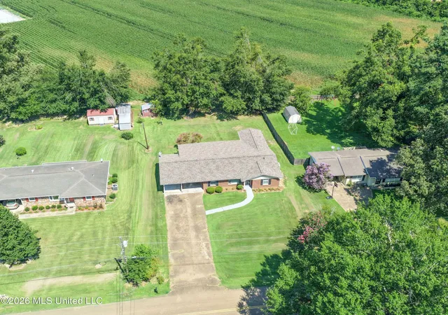 Photo 1 of Sale Pending at 256 Pollard St, Batesville, MS 38606 | MLS# 4156176 | Listing updated on 2026-09-04