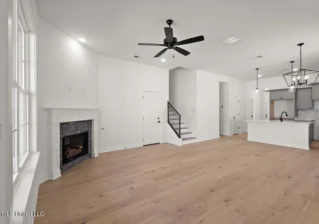 Photo 4 of Single family home for sale at 481 Sunflower St, Nesbit, MS 38651 | MLS# 4156591 | Listing updated on 2026-07-21