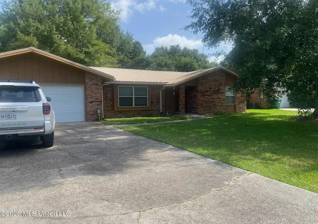 Photo 2 of Single family home for sale at 63737 N Diamondhead Dr, Diamondhead, MS 39525 | MLS# 4156240 | Listing updated on 2026-08-28